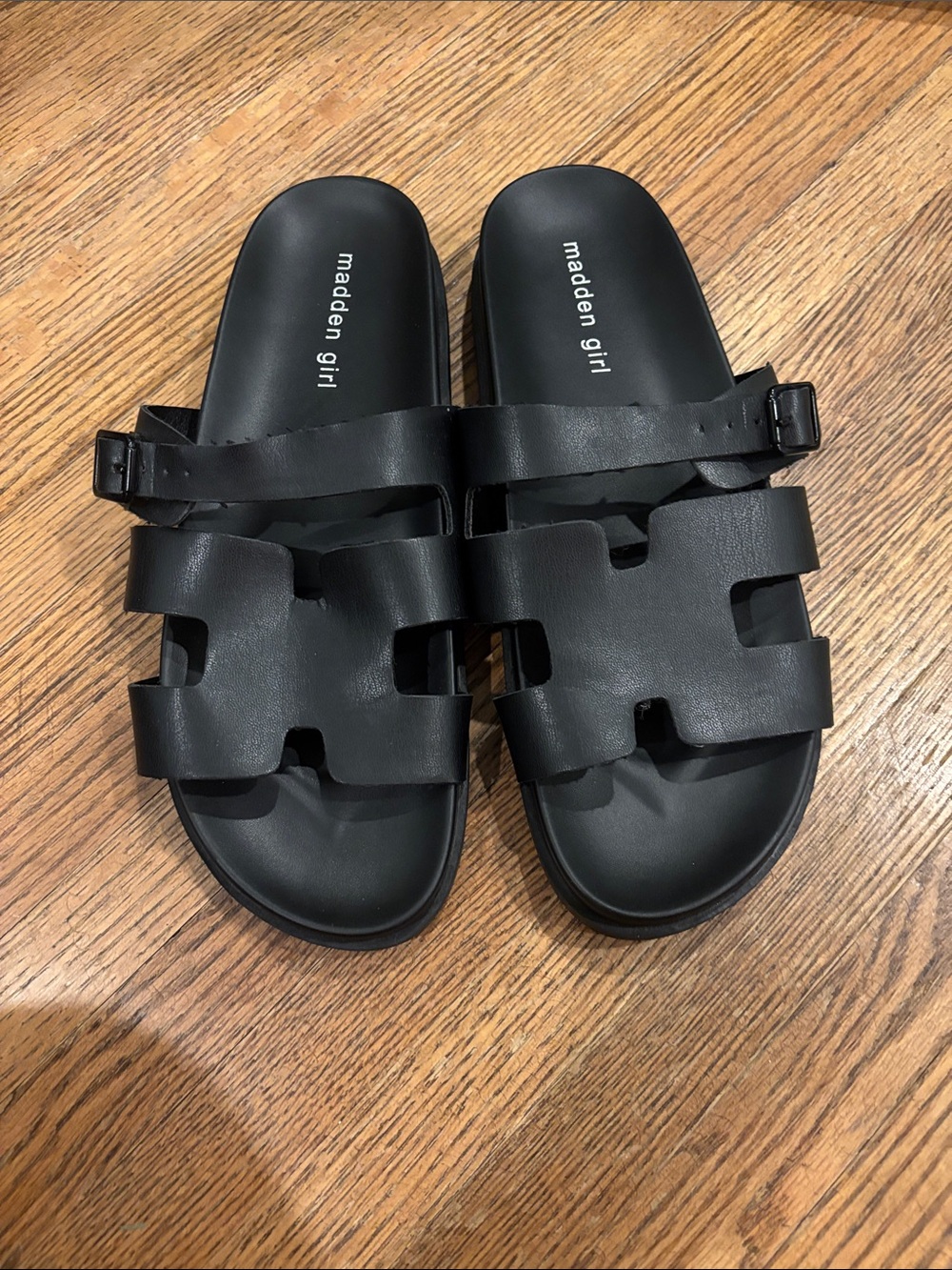 Size 9 Madden Girl Black womens Buckled Slide Sandals - never worn